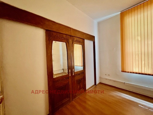 Дава под наем  Къща град Стара Загора , Център , 200 кв.м | 28429915 - изображение [3]
