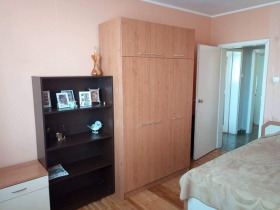 2-стаен град София, Сердика 6