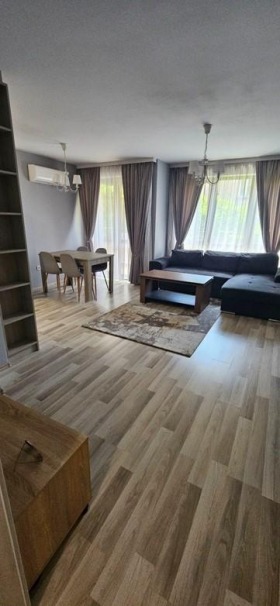 2 soverom Reduta, Sofia