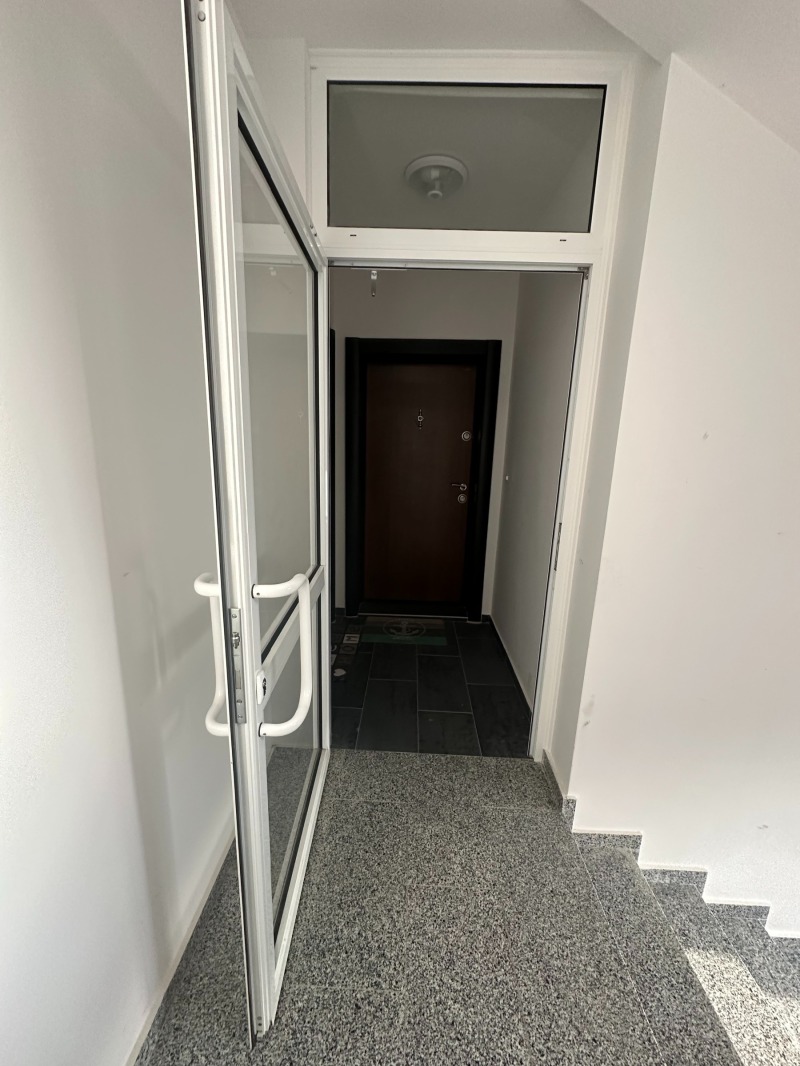 För uthyrning  2 sovrum Varna , k.k. Sv.Sv. Konstantin i Elena , 100 kvm | 96258871 - bild [2]