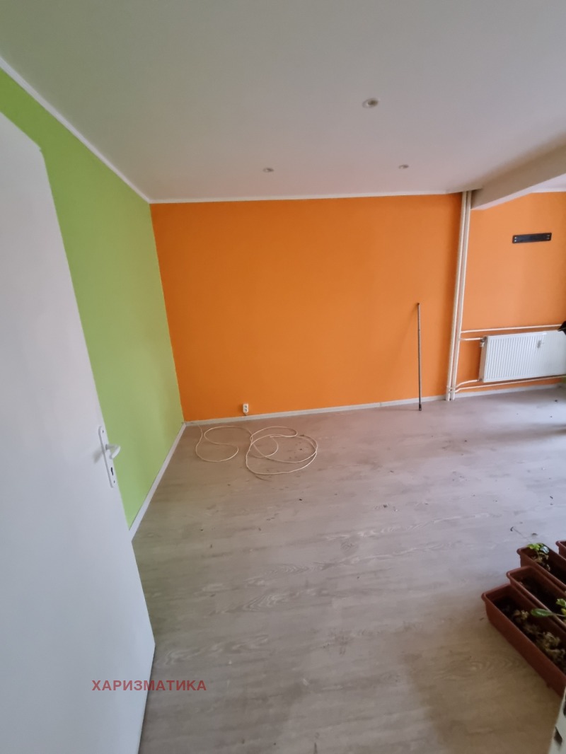 Дава под наем  Магазин град София , Левски В , 86 кв.м | 37697862 - изображение [2]