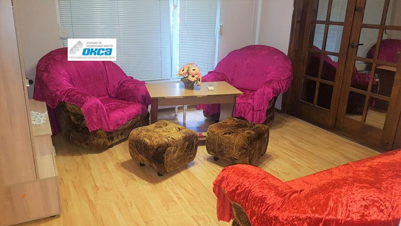En renta  2 dormitorios Pleven , Shirok tsentar , 80 metros cuadrados | 70992860