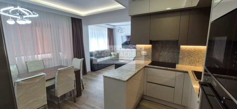 En renta  2 dormitorios Varna , Tsentar , 120 metros cuadrados | 63674262 - imagen [3]