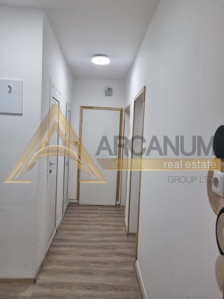 Дава под наем 3-СТАЕН, гр. Варна, Център, снимка 8 - Апартаменти - 54627836