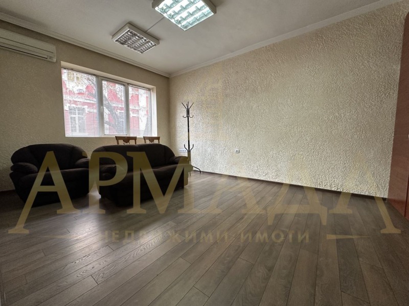 Do wynajęcia  Biuro Plowdiw , Centar , 65 mkw | 68977491 - obraz [5]