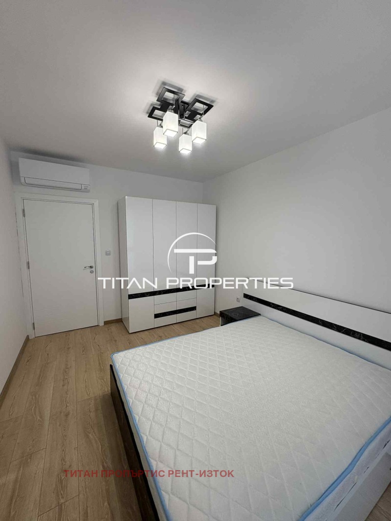 En renta  1 dormitorio Burgas , Sarafovo , 60 metros cuadrados | 57012142 - imagen [4]