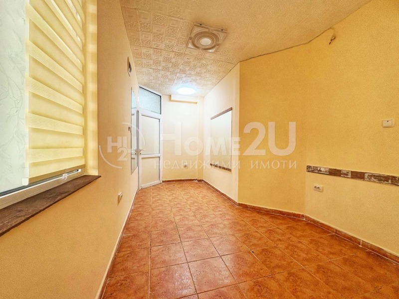 Vuokrattavana  Toimisto Plovdiv , Mladežki Halm , 27 neliömetriä | 65278179 - kuva [3]