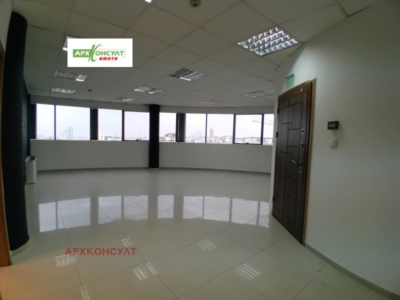 Дава под наем ОФИС, гр. София, Гоце Делчев, снимка 3 - Офиси - 53070727