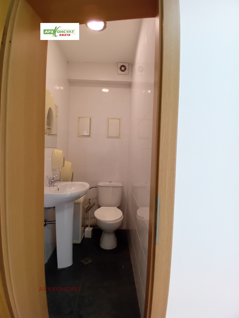 Дава под наем ОФИС, гр. София, Гоце Делчев, снимка 9 - Офиси - 53070727