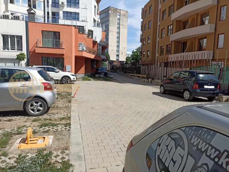 Издаје се  Паркинг простор Софија , Студентски град , 8 м2 | 24509624