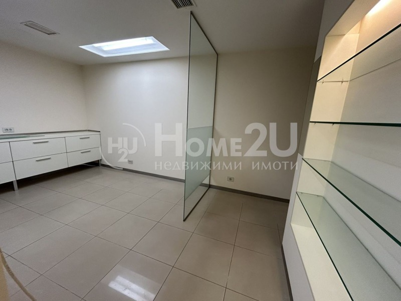 Дава под Наем ОФИС в град Варна, Гръцка махала - 40 кв.м / 306.78 € » 600 лв., HOME2U