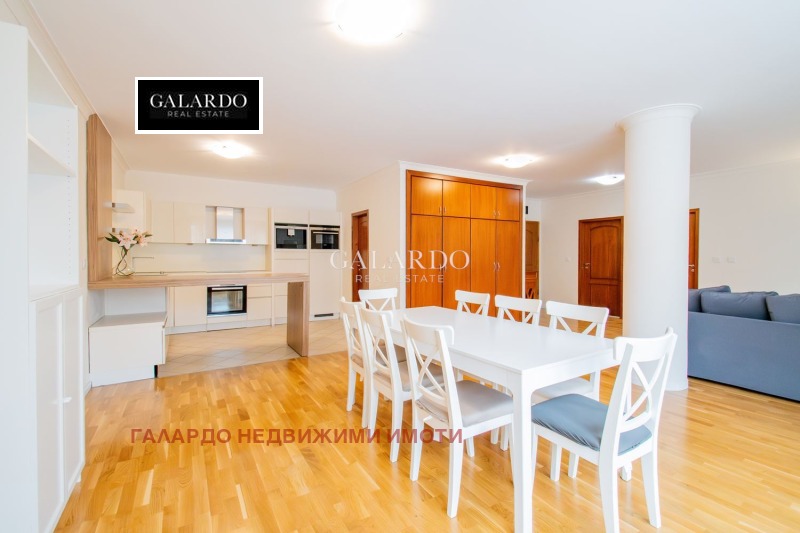 K pronájmu  2 ložnice Sofia , Centar , 180 m2 | 44329060 - obraz [2]
