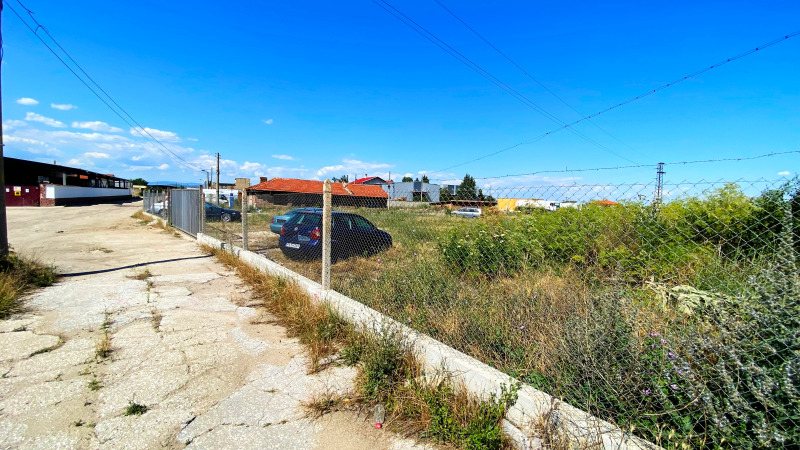 Zu vermieten  Handlung region Pasardschik , Iwajlo , 3000 qm | 29368372