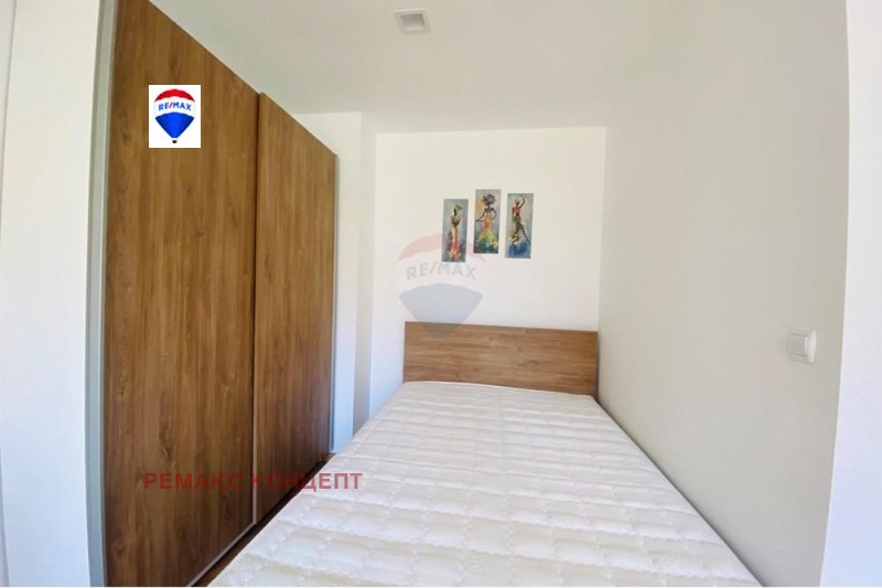 De inchiriat  Studio Șumen , 5-ti polc , 42 mp | 26117916 - imagine [4]