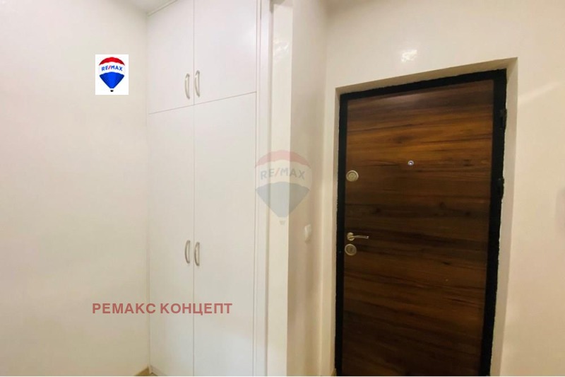 De inchiriat  Studio Șumen , 5-ti polc , 42 mp | 26117916 - imagine [7]