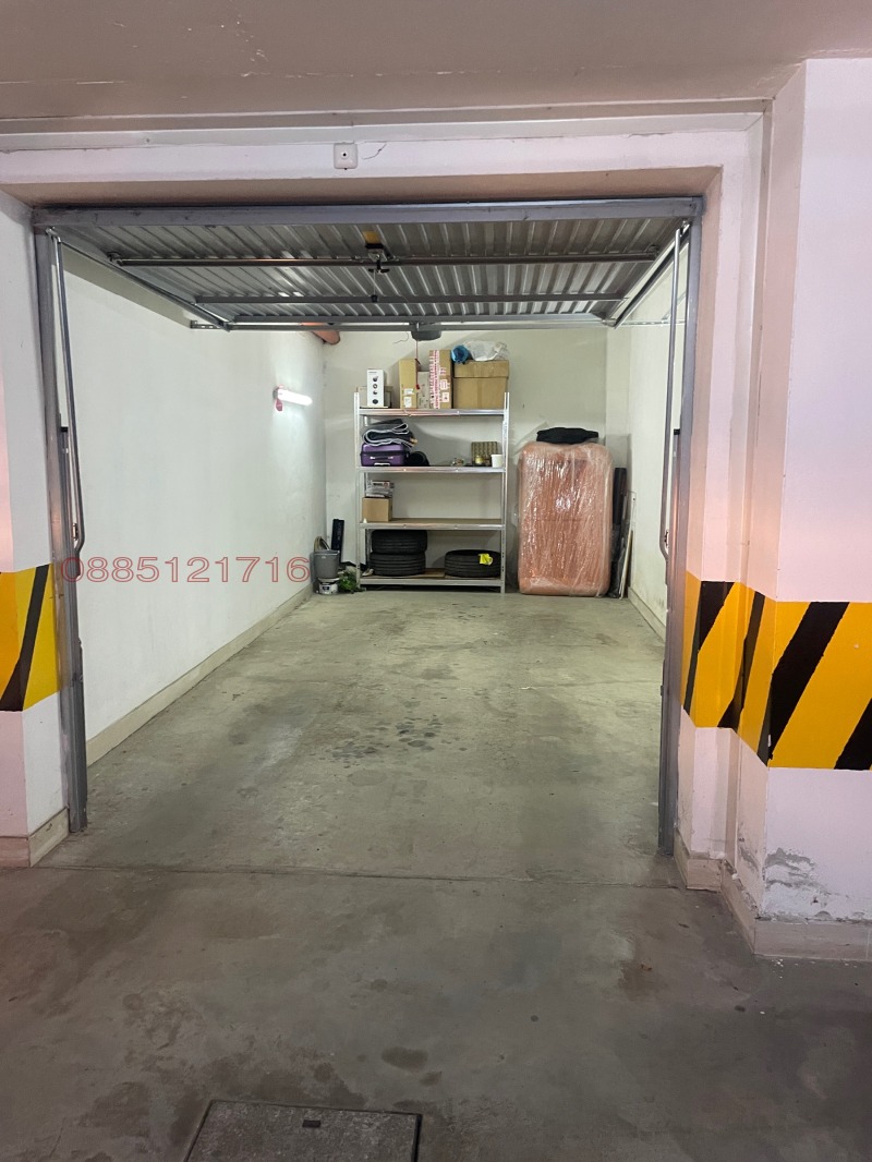 Дава под наем ГАРАЖ, ПАРКОМЯСТО, гр. София, Гоце Делчев, снимка 3 - Гаражи и паркоместа - 53093339