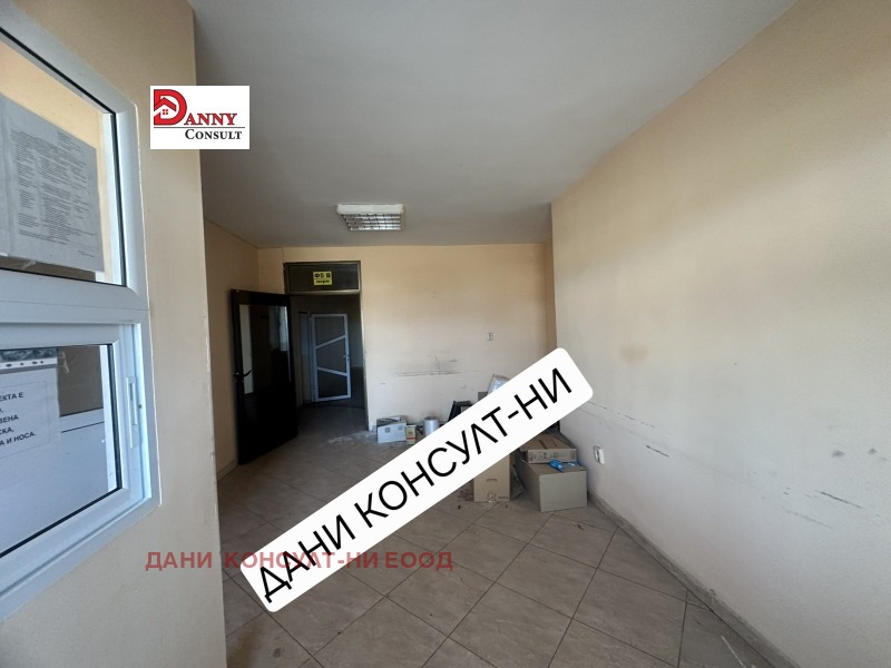 Te huur  Industrie gebouw regio Veliko Tarnovo , Pavlikeni , 1600 m² | 68013075 - afbeelding [15]