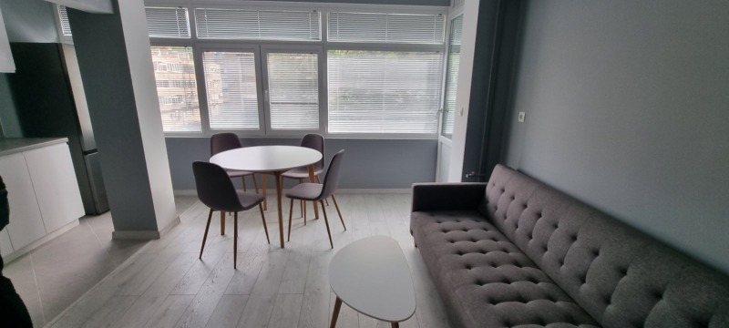 Te huur  1 slaapkamer Razgrad , Tsentar , 50 m² | 50580054 - afbeelding [2]