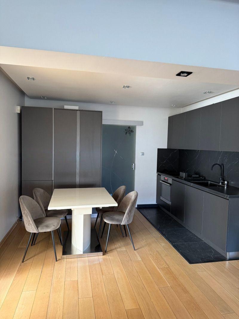 Дава под наем 3-СТАЕН, гр. София, област София-град, снимка 2 - Апартаменти - 53813191