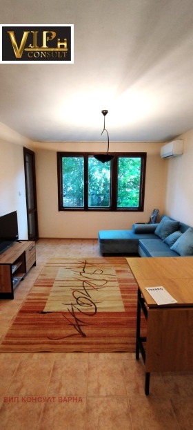 1 slaapkamer Tsentralna poshta, Varna
