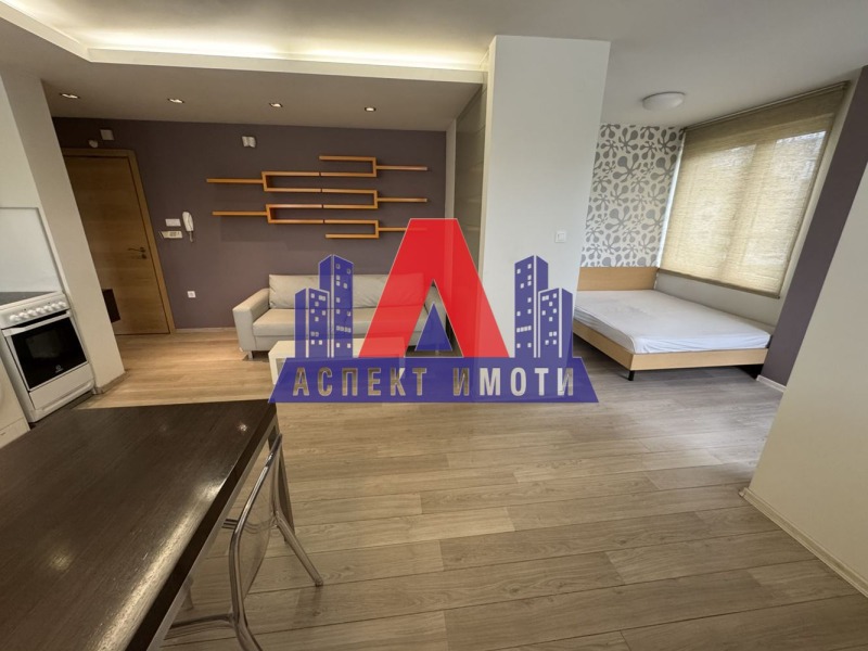 Do wynajęcia  Studio Plowdiw , Komatewski wazel , 55 mkw | 31400110 - obraz [3]