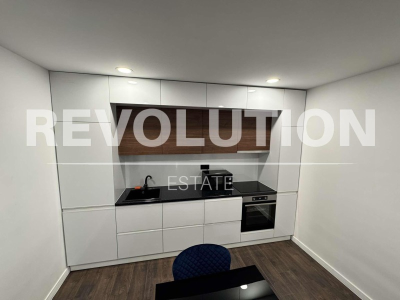 K pronájmu  2 ložnice Varna , m-t Alen mak , 120 m2 | 74147578