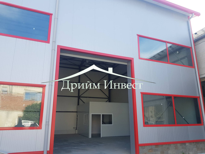 De inchiriat  Depozitare Plovdiv , Industrialna zona - Iug , 360 mp | 44458368