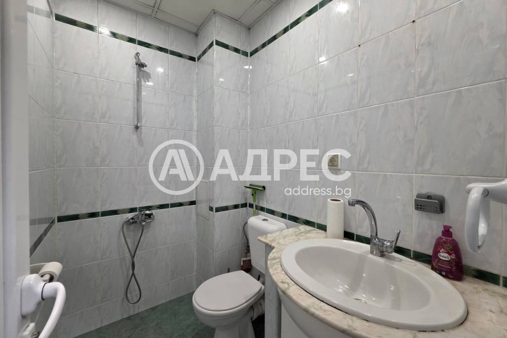 Дава под наем МАГАЗИН, гр. София, Център, снимка 13 - Магазини - 54328481