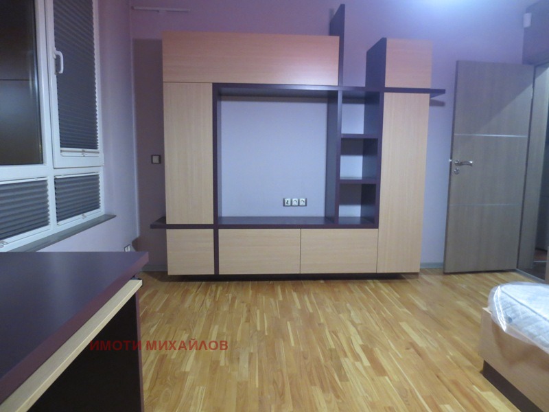 Дава под наем 4-СТАЕН, гр. София, Стрелбище, снимка 10 - Апартаменти - 55376236