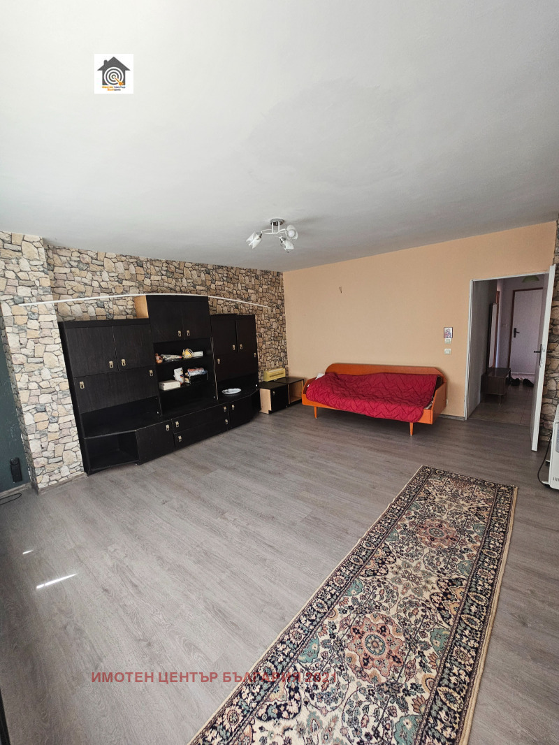 Para alugar  3 quartos Haskovo , Liuben Karavelov , 105 m² | 94686513 - imagem [2]