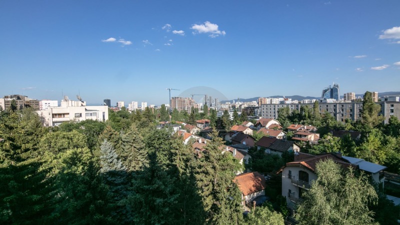 Дава под наем  4-стаен град София , Изгрев , 200 кв.м | 64760977 - изображение [9]