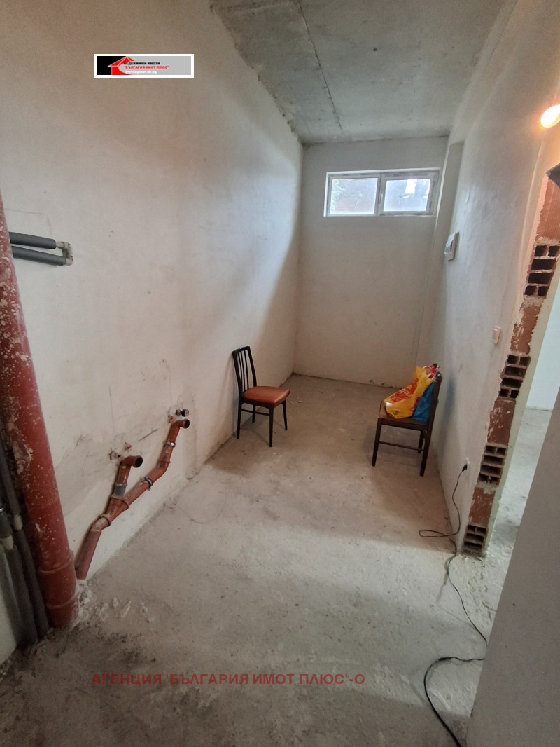 Дава под наем МАГАЗИН, гр. София, Красно село, снимка 11 - Магазини - 53147815