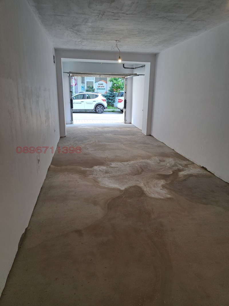 K pronájmu  Garáž Sofia , Družba 1 , 32 m2 | 93398391 - obraz [2]