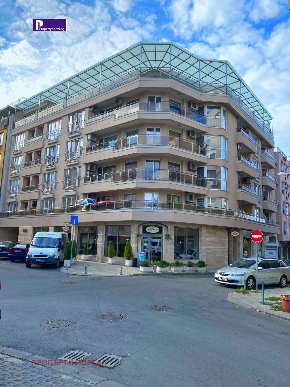 Дава под наем 3-СТАЕН, гр. Бургас, Лазур, снимка 17 - Апартаменти - 54378665