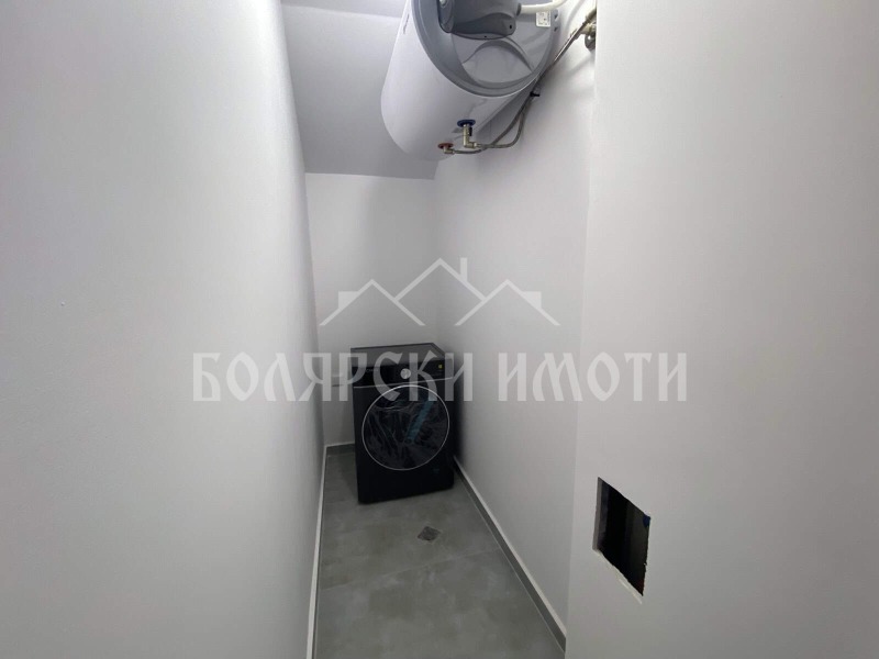 Дава под наем 4-СТАЕН, гр. Велико Търново, Център, снимка 13 - Апартаменти - 53270478