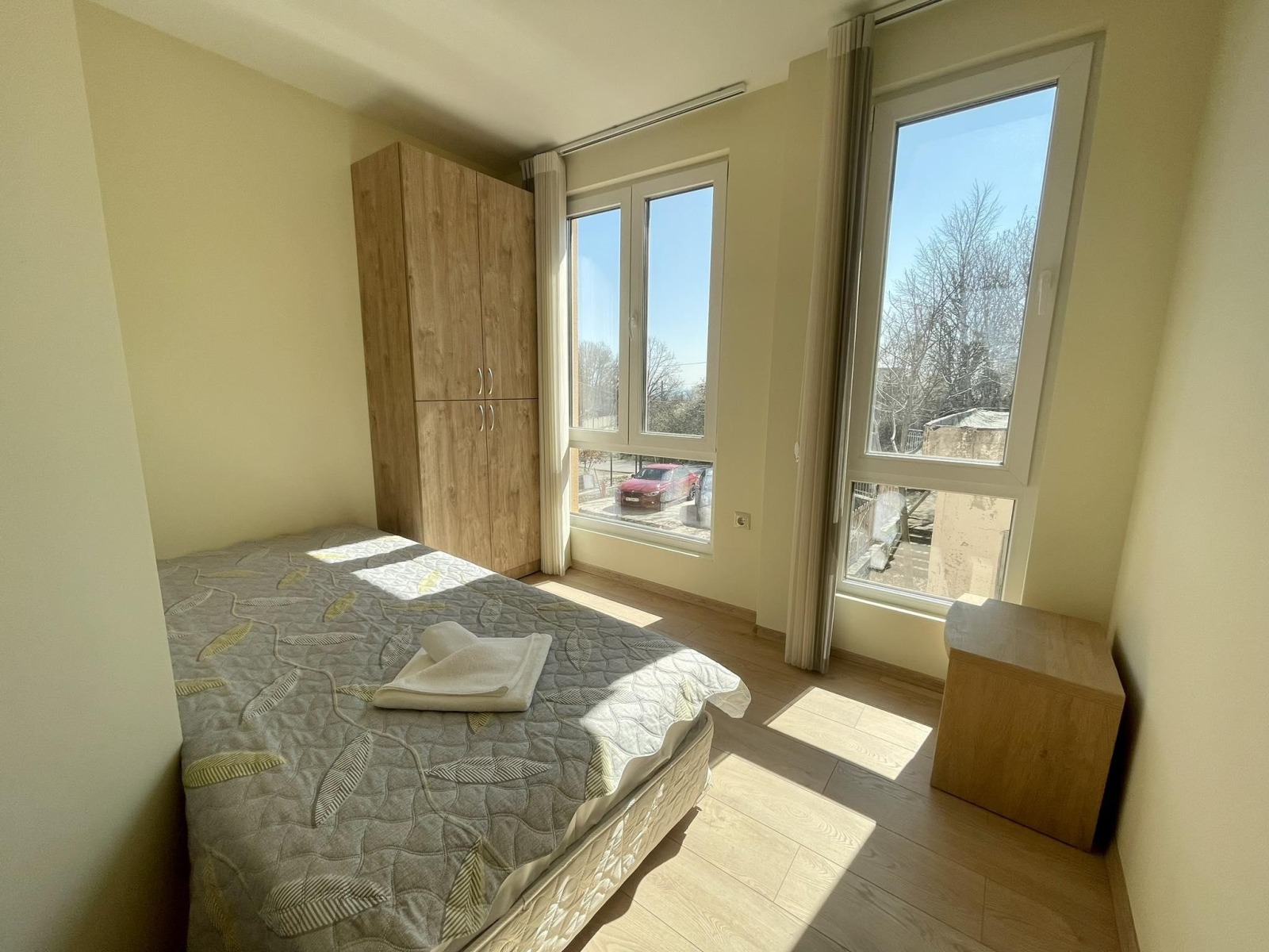 Дава под наем КЪЩА, гр. Варна, м-т Ален мак, снимка 2 - Къщи - 53674156