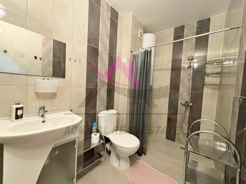 Vuokrattavana  2 makuuhuonetta Varna , Vazraždane 3 , 80 neliömetriä | 22346748 - kuva [7]
