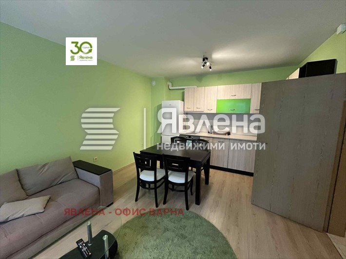 Дава под наем 3-СТАЕН, гр. Варна, Базар Левски