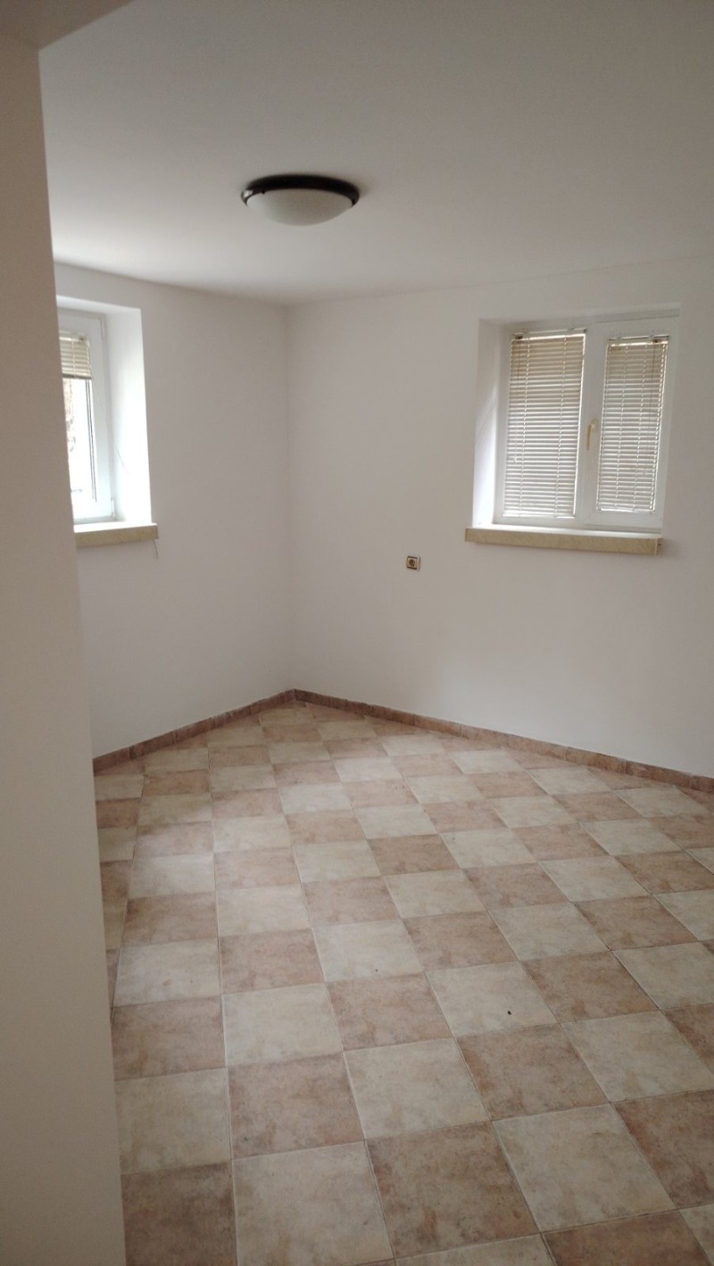 Дава под наем 2-СТАЕН, гр. София, Център, снимка 9 - Апартаменти - 53205546