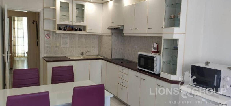 De inchiriat  2 dormitoare Varna , Țentâr , 70 mp | 62895995 - imagine [3]