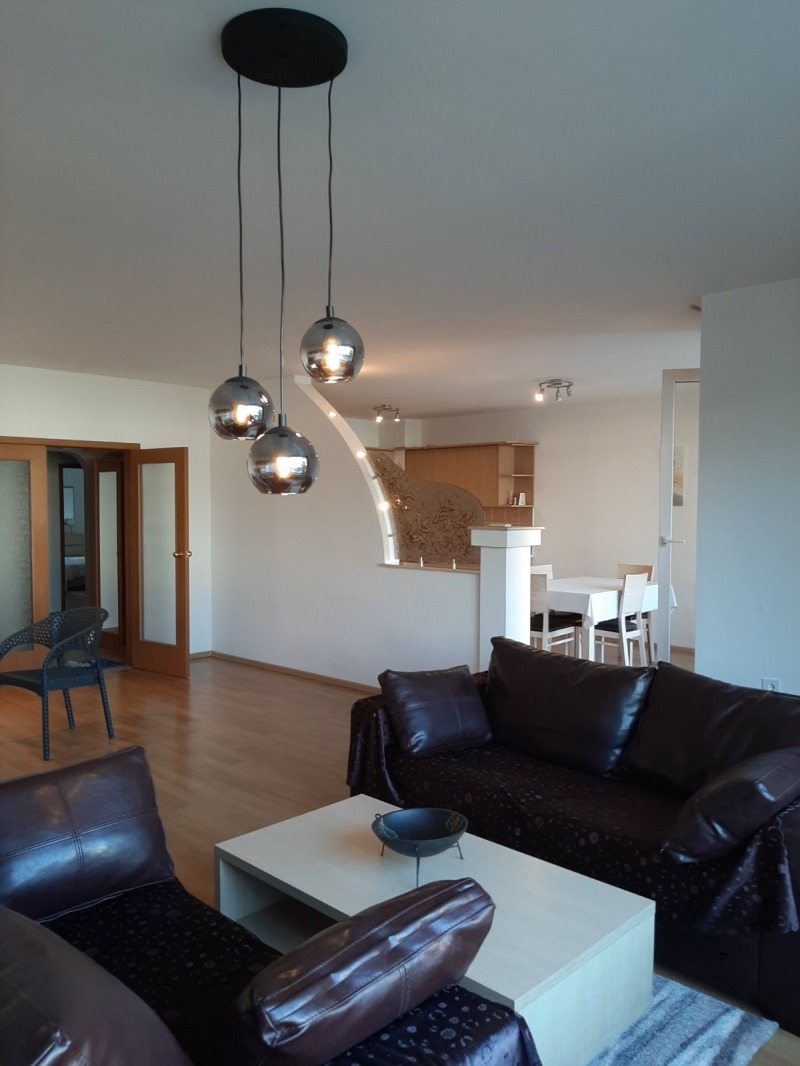 Под наем 3-СТАЕН, град София, Борово • 720 € / 1408.20 лв. • 67391939 1