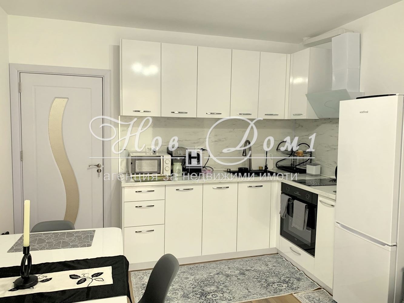 Дава под наем 2-СТАЕН, гр. Варна, Кайсиева градина, снимка 2 - Апартаменти - 53949417