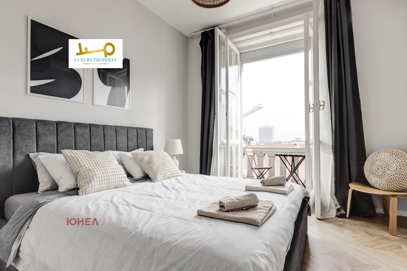 Дава под Наем 3-СТАЕН в град София, Център - 80 кв.м / 1 140 € » 2 229.65 лв., ЮНЕЛ