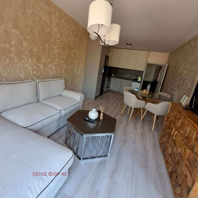 En renta  1 dormitorio Sofia , Vitosha , 80 metros cuadrados | 86413809 - imagen [3]