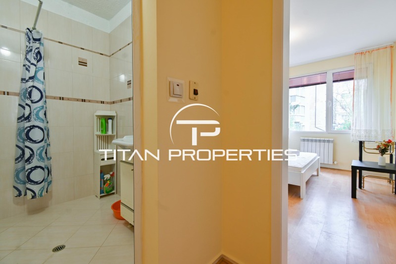 Издаје се  1 спаваћа соба Софија , Центар , 60 м2 | 70794967 - слика [13]