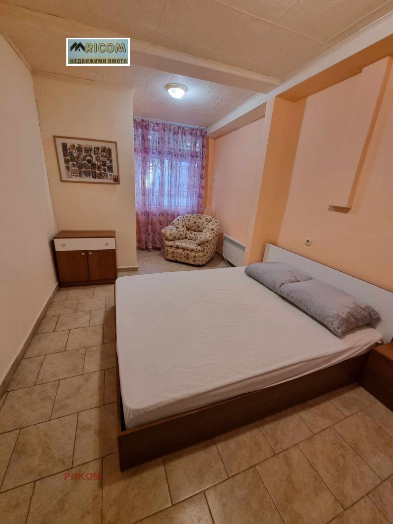 Til leie  Studio Pleven , Idealen tsentar , 50 kvm | 99575073