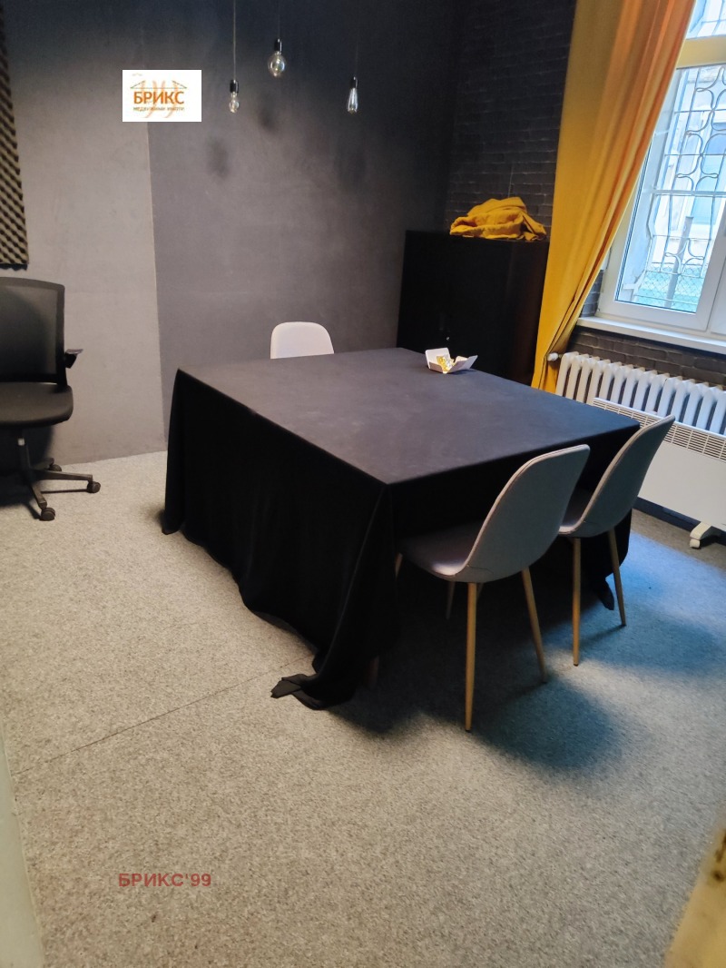 Til leie  Kontor Sofia , Tsentar , 18 kvm | 67903476 - bilde [3]