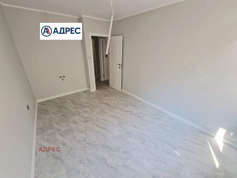 Para alugar  Escritório Varna , Kolhozen pazar , 90 m² | 75040910 - imagem [5]