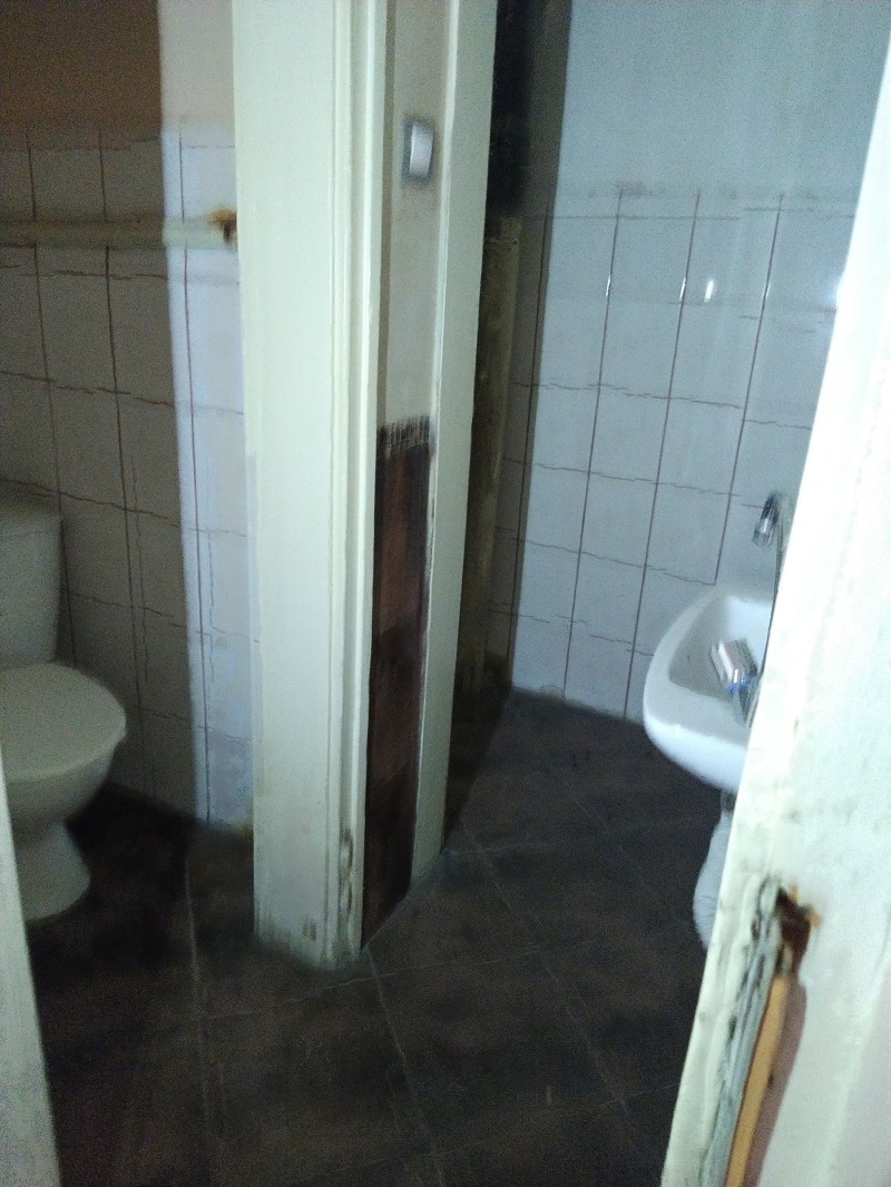 Дава под наем ПРОМ. ПОМЕЩЕНИЕ, гр. София, Център, снимка 3 - Производствени сгради - 52543622