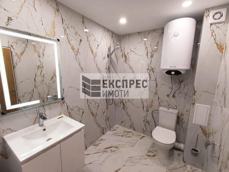 En renta  1 dormitorio Varna , Tsentar , 70 metros cuadrados | 42111153 - imagen [8]